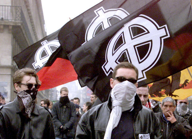 La « haine » s'installe à Clermont-Ferrand